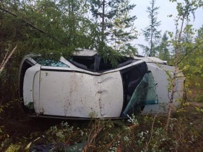 В Мирнинском районе водитель скрылся с места ДТП, пассажир попал в больницу