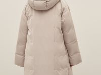 Пуховое пальто с капюшоном