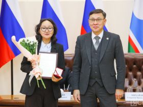 В День российской печати журналистам Якутии вручили награды