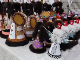 Изделия ручной работы представили мастера на Ысыахе Олонхо