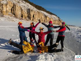 Пещеры и наскальные рисунки реки Лена и речки Большое Кэтэмэ