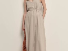 Сарафан макси льняной с вырезом на спине