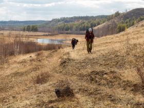 К древним вулканам Туймаады. Молотовская Падь, наскальные рисунки Туймаады