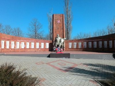 Обелиск землякам, погибшим в годы Великой Отечественной войны