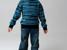 Джемпер трикотажный для мальчиков