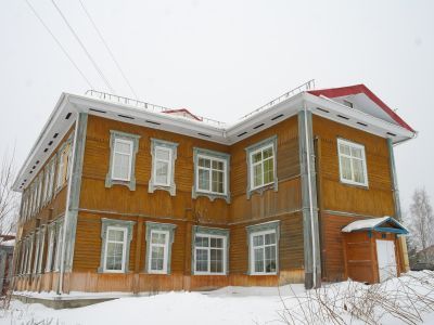 Главный корпус
