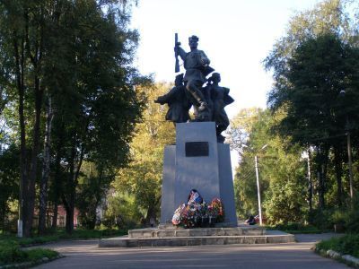 Памятник партизанам Великой Отечественной войны 1941-1945 гг.