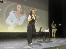 Телекинофорум "Новая реальность-2025". Мастер-класс Елены Решетниковой