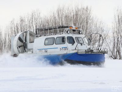 На переправе Якутск — Нижний Бестях открылись перевозки на «Хивусах»