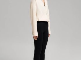 Спортивные легинсы из трикотажа с антибактериальной пропиткой