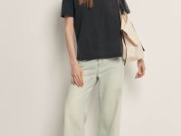 Футболка свободного силуэта из мягкого хлопка