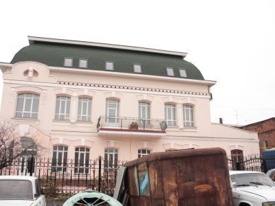 Флигель во дворе