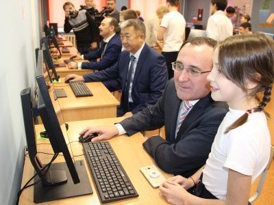 В Мирнинском районе открылась IT-школа