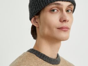 Шапка из шерсти альпаки