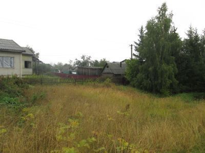 Родина учителя-революционера В.И.Иванова (1887-1918 гг.). Установлен обелиск