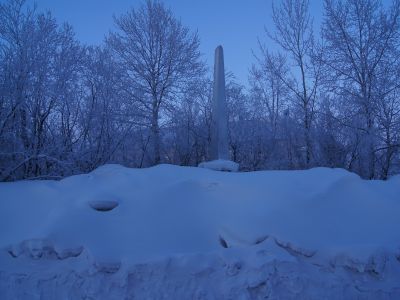 Памятник-бюст Котенко Василию Дмитриевичу. Ск. П.А. Захаров, железобетон, 1967 г.
