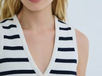 Вязаный жилет, Синий