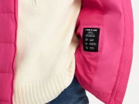 Утепленная куртка прямого силуэта