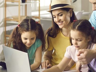 Названы самые популярные сервисы для поиска туров и отелей