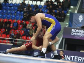 Четыре борца из Якутии будут бороться в финалах турнира Романа Дмитриева