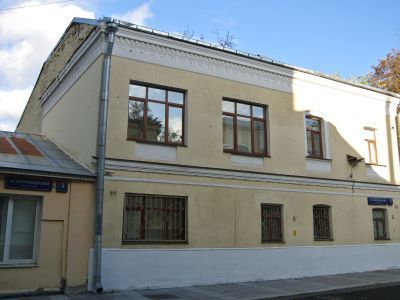 Хозяйственный корпус, 1864 г., 1875 г., 1903 г., архитекторы А.О.Вивьен, П.Е.Баев, Г.П.Попов