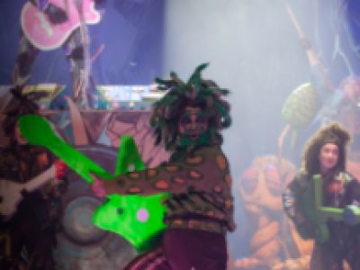 Г. Гладков &quot;Маша и Витя против &quot;Диких гитар&quot;