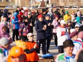 Первую утреннюю зарядку нового сезона провели в Якутске