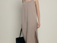 Сарафан свободного силуэта на бретелях