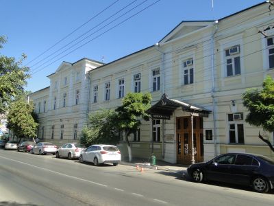 Дом, в котором работали Военный Совет и штаб 11 Армии в 1919 - 1920 гг.