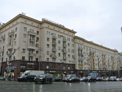 Жилой дом, 1937-1939 гг., архитектор А.Г.Мордвинов, инженер П.А.Красильников