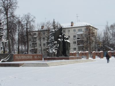 Мемориал памяти владимирцев, павших в Великой Отечественной войне 1941-1945 гг. (ск. Перевертень А.А., Шанин В.А., арх. Фомин В.И., Шиганов В.А.)