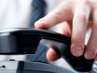 В управлении службы судебных приставов работает группа телефонного обслуживания