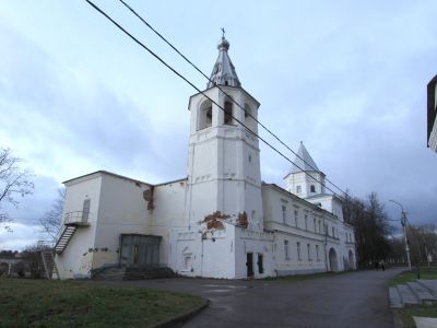 Колокольня Никольского собора