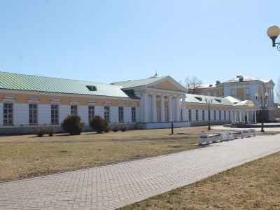 Здание арсенала, 1823-1825 гг., арх. Дудин С.Е.