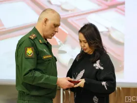 В Якутске вручили ордена Мужества и медали родным погибших военнослужащих