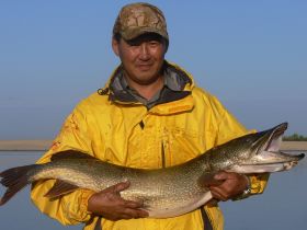 Рыбалка на реках Алдан, Томпо, Хандыга, Барайы, Тукулан, Келя, Тумара