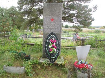 Братское захоронение советских воинов, погибших в 1919 г.