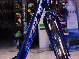 Женский велосипед Stels Legenda 330 28, год 2025, цвет Черный, ростовка 20