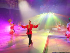 Лучших школьников чествовали на Ёлке главы Якутии