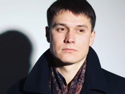 Якутянин Никита Абдулов снялся в новом сезоне комедийного хита «Девушки с Макаровым»