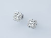 Пусеты из белого золота с бриллиантами э4701пс08190590