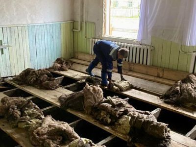 35 бойцов студотряда помогают в восстановлении Верхоянского района