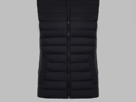 Стеганый пуховый жилет