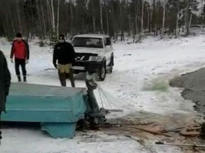 Трое рыбаков пропали в Мирнинском районе