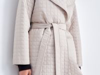 Стеганое пальто прямого кроя