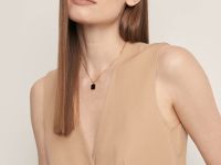 Жилет с добавлением льна приталенного силуэта