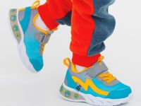 Кроссовки для мальчиков