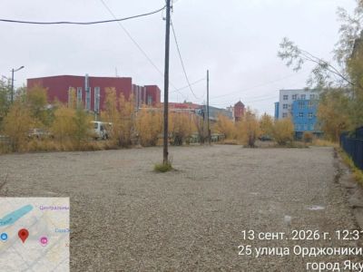 В Якутске на улице Орджоникидзе открылась бесплатная парковка