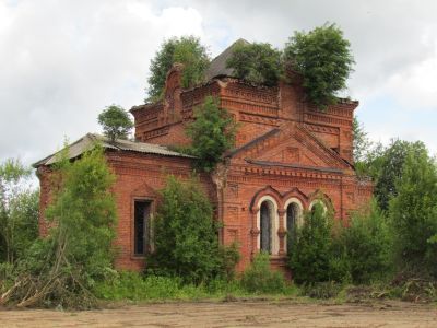 Кладбищенская церковь