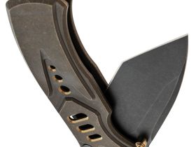 Складной нож WE Knife Zentron, сталь M390, рукоять титан